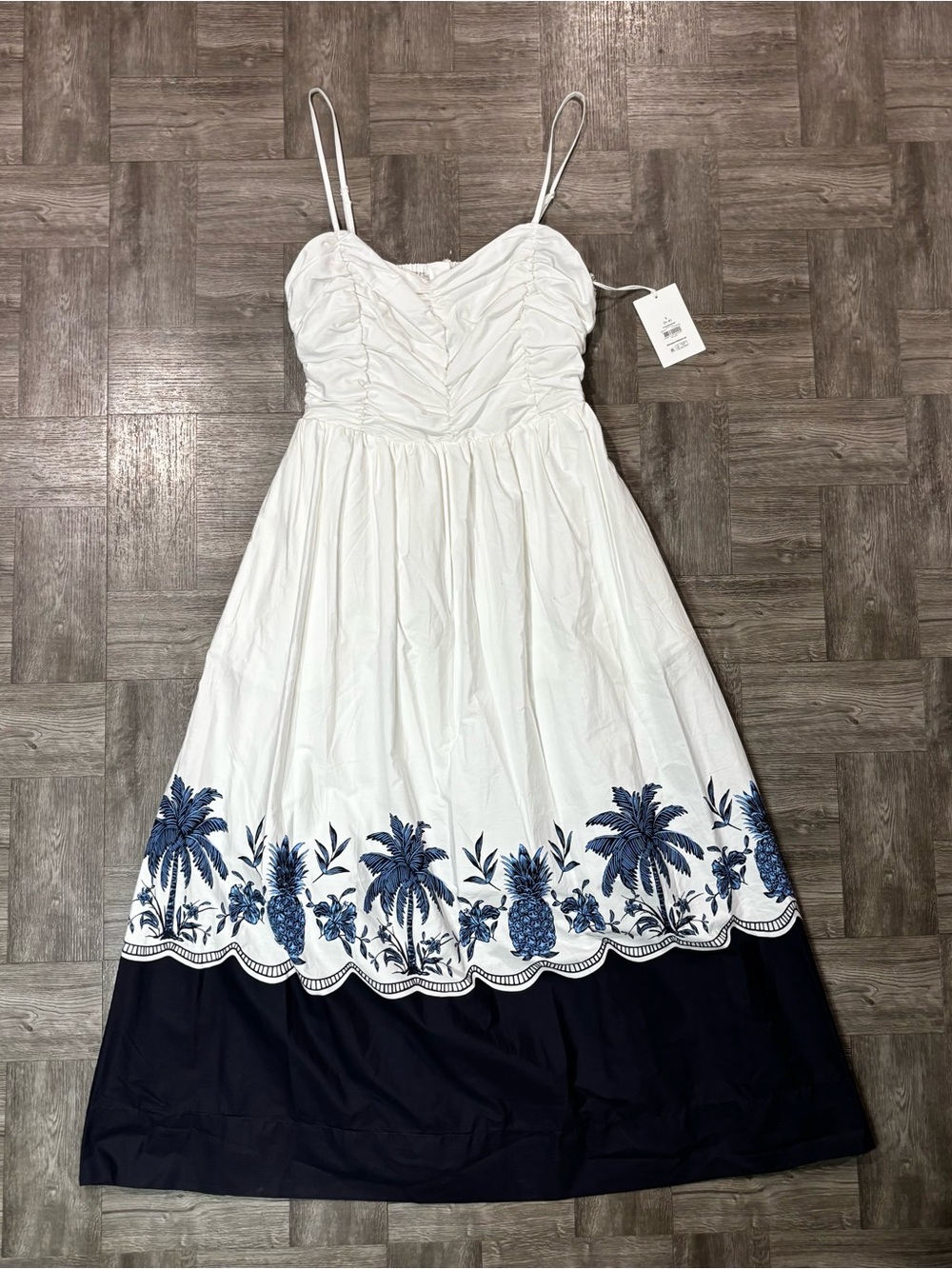 NWT Free Assembly Navy & White Pineapple & Palm Trees Ruched Midi Dress Size S